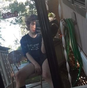 Meet your Posher, Callie